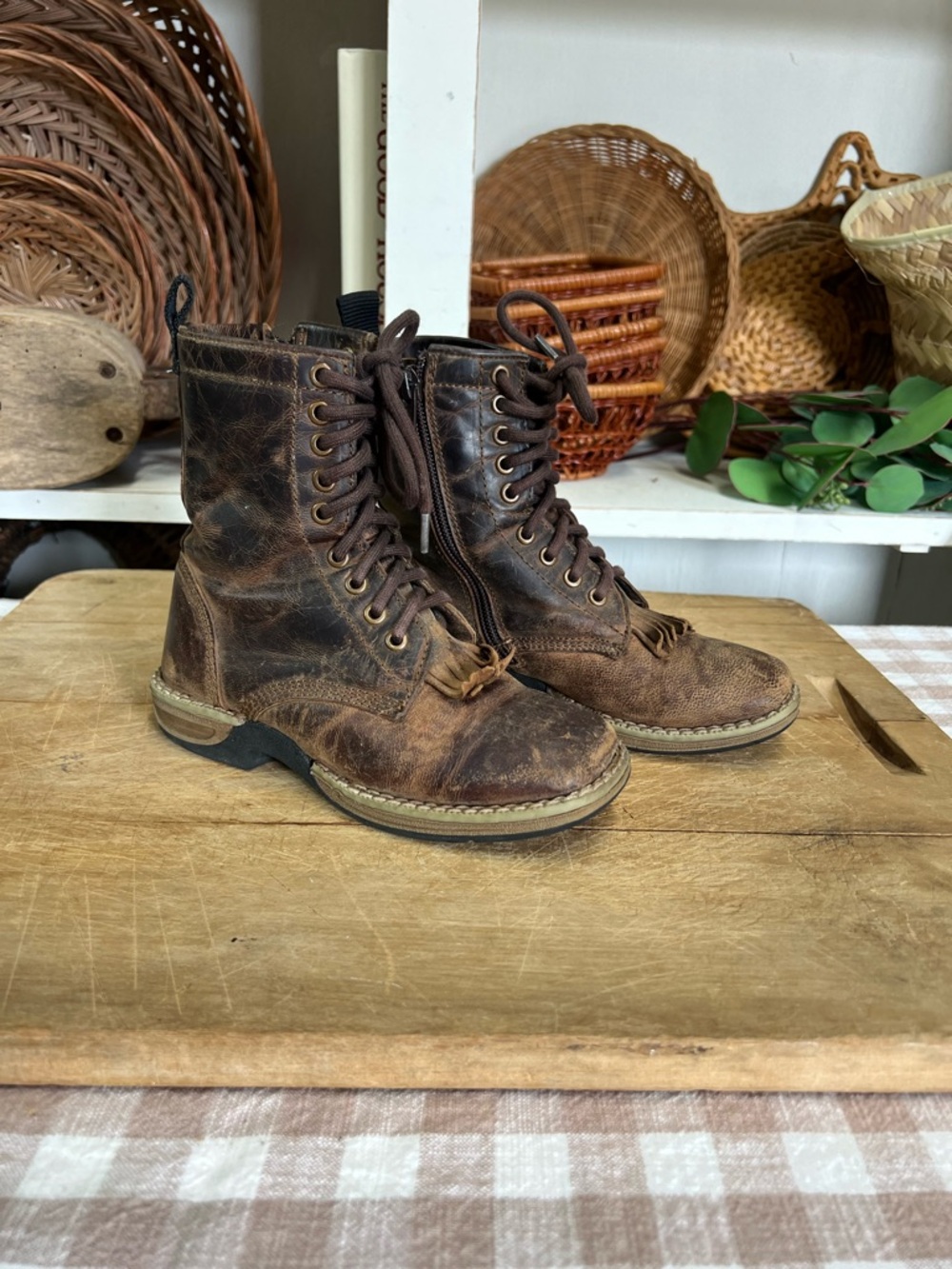 Dan post children’s lace up boots brown leather